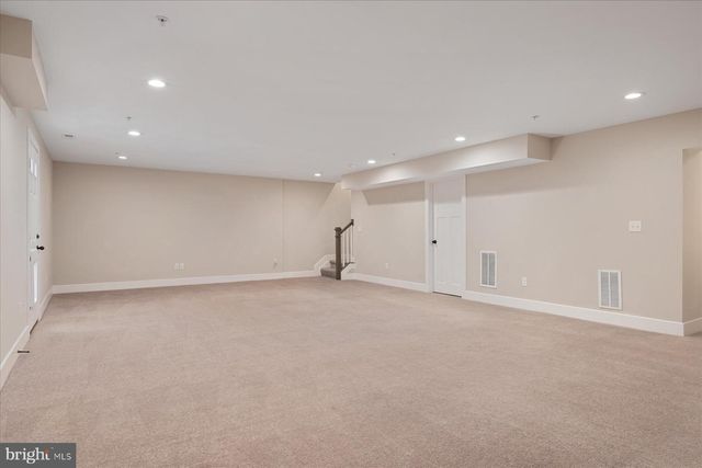 806 LYNWOOD LN, Severna Park, MD 21146