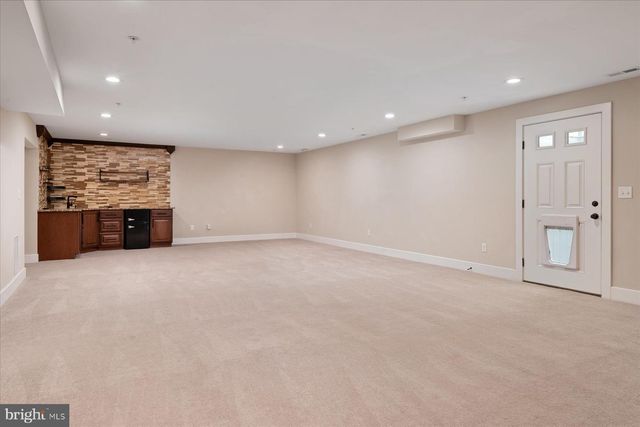 806 LYNWOOD LN, Severna Park, MD 21146