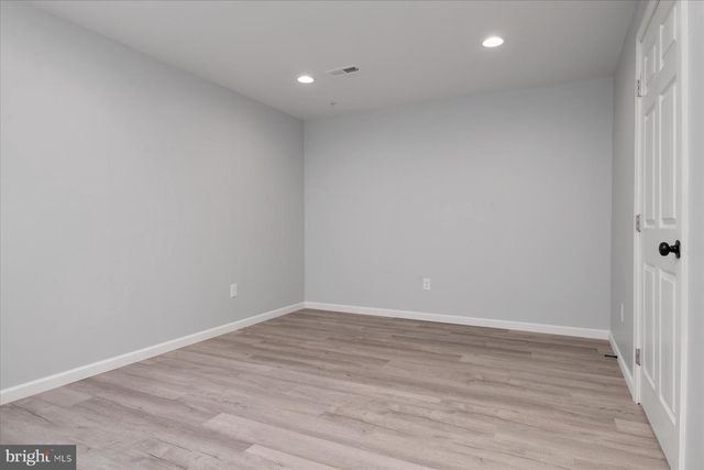 806 LYNWOOD LN, Severna Park, MD 21146