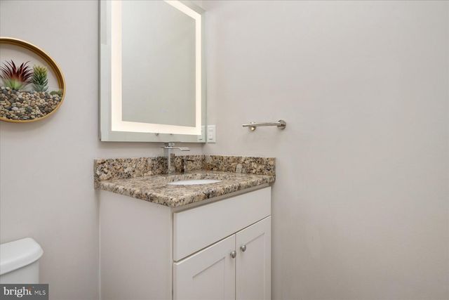 806 LYNWOOD LN, Severna Park, MD 21146