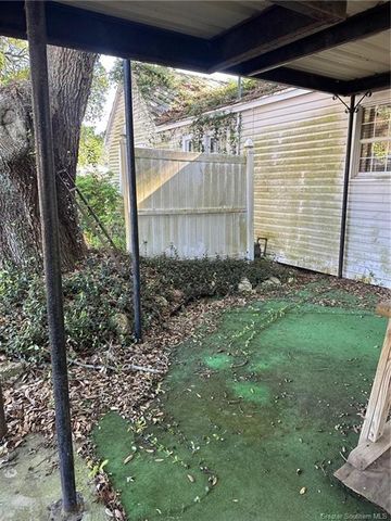 719 E Plaquemine Street, Jennings, LA 70546