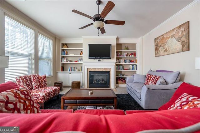 6395 CENTURY PARK Place SE, Mableton, GA 30126