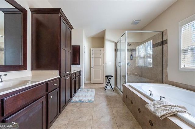 6395 CENTURY PARK Place SE, Mableton, GA 30126