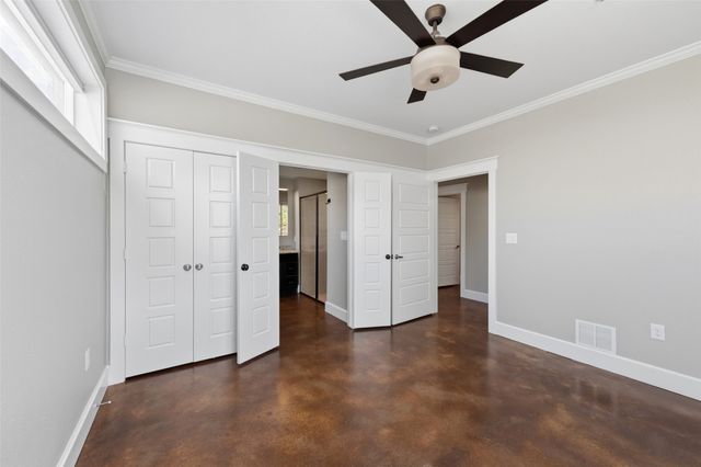 1320 May Street 100, Fort Worth, TX 76104