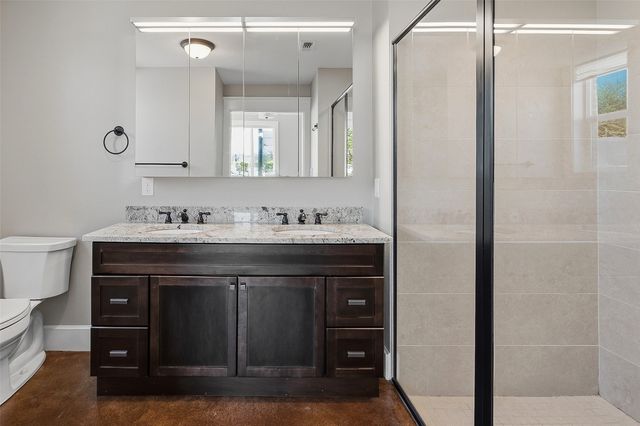 1320 May Street 100, Fort Worth, TX 76104