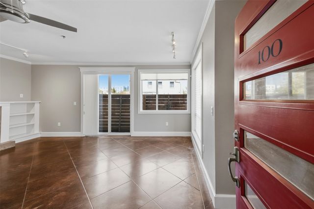 1320 May Street 100, Fort Worth, TX 76104