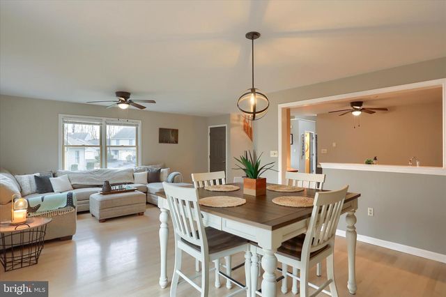 1475 MAPLEWOOD DR, New Cumberland, PA 17070