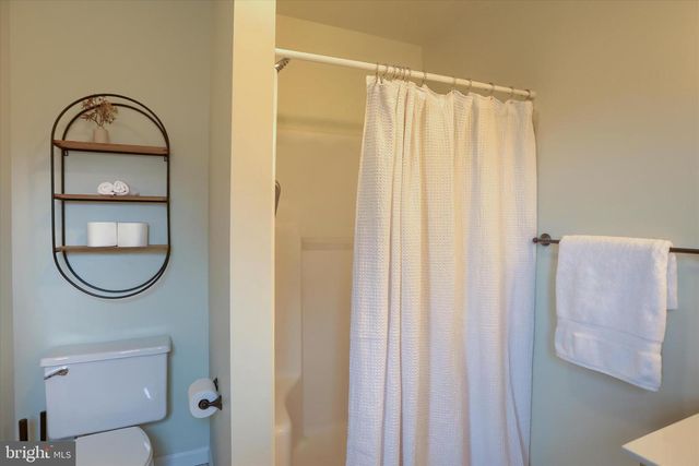 1475 MAPLEWOOD DR, New Cumberland, PA 17070