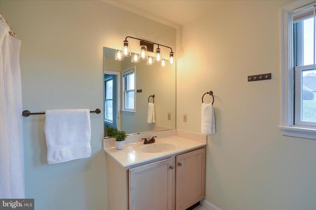 1475 MAPLEWOOD DR, New Cumberland, PA 17070