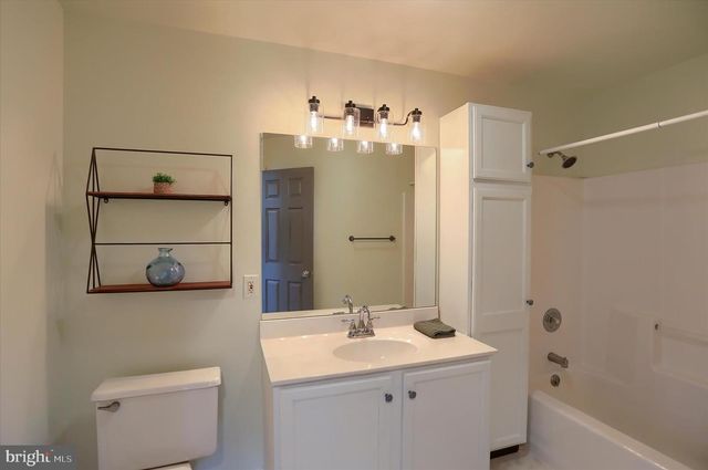 1475 MAPLEWOOD DR, New Cumberland, PA 17070