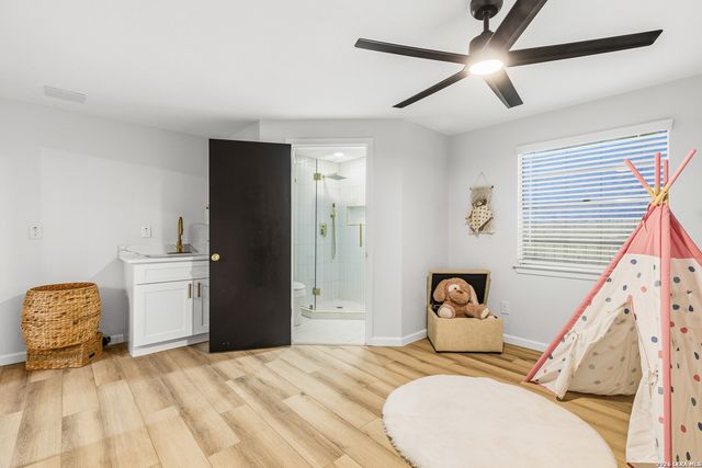 5311 CHANCELLOR ST, San Antonio, TX 78229