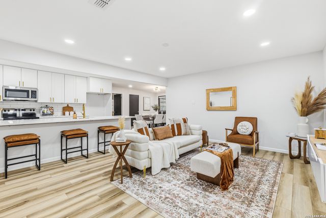 5311 CHANCELLOR ST, San Antonio, TX 78229