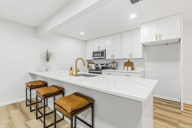 5311 CHANCELLOR ST, San Antonio, TX 78229