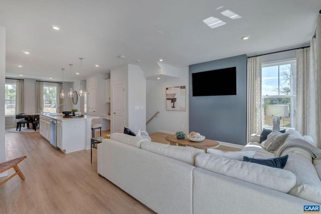 5984 CLING LN, Crozet, VA 22932