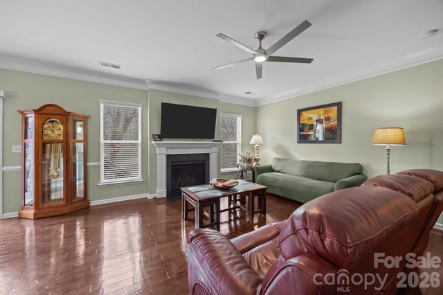 112 E Heart Pine Lane, Statesville, NC 28677