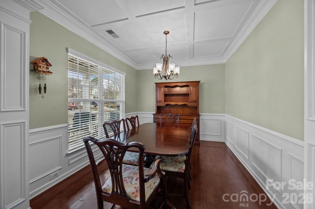 112 E Heart Pine Lane, Statesville, NC 28677