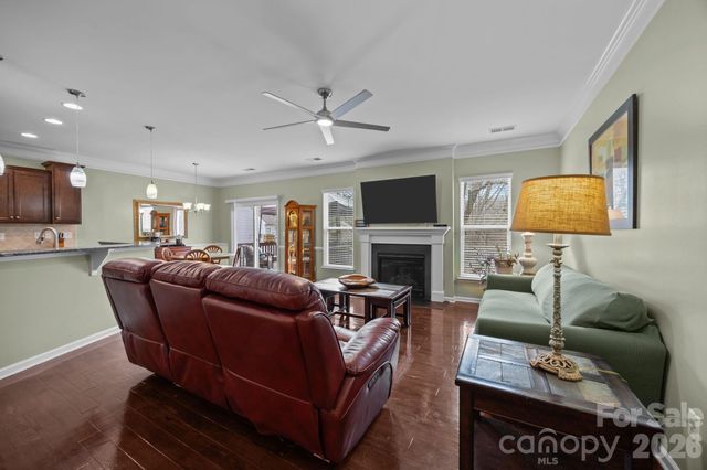 112 E Heart Pine Lane, Statesville, NC 28677