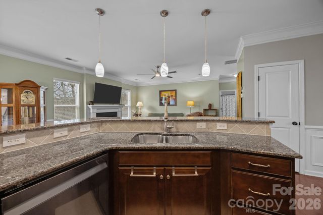 112 E Heart Pine Lane, Statesville, NC 28677