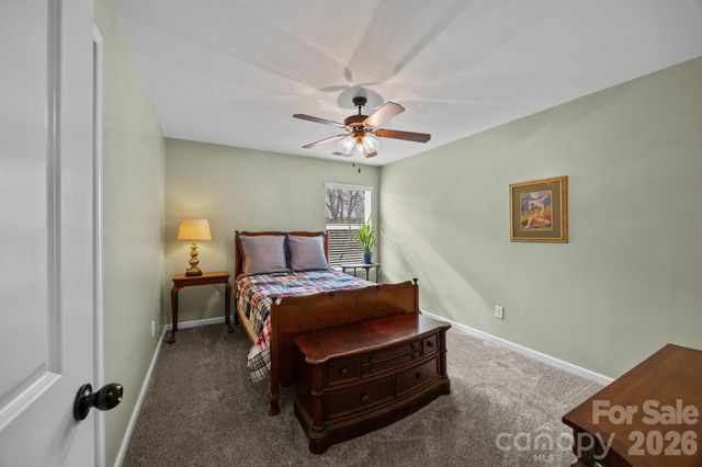 112 E Heart Pine Lane, Statesville, NC 28677