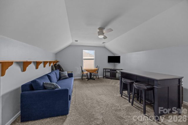 112 E Heart Pine Lane, Statesville, NC 28677