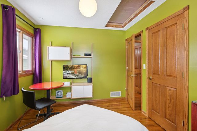 4364 Nicols Road, Eagan, MN 55122