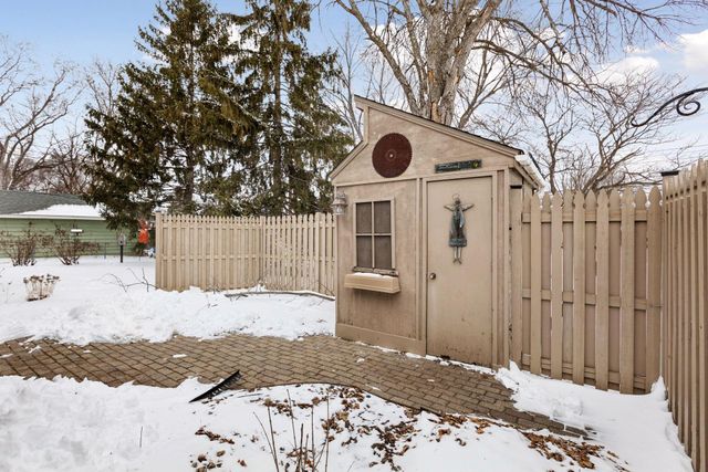 4364 Nicols Road, Eagan, MN 55122