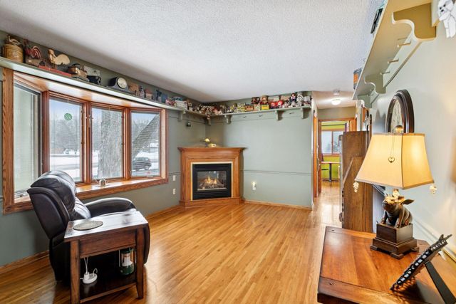 4364 Nicols Road, Eagan, MN 55122