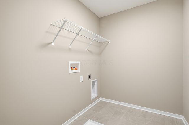 5507 Fawnsbury Court, Powell, OH 43065