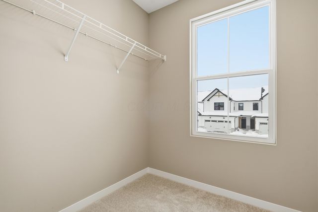 5507 Fawnsbury Court, Powell, OH 43065