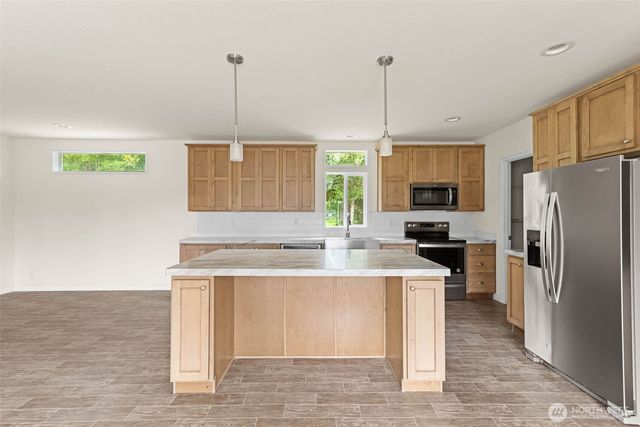 17 Dry Creek Court, Elma, WA 98541