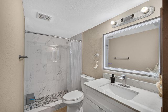 120 Sparrow Drive 304, Royal Palm Beach, FL 33411