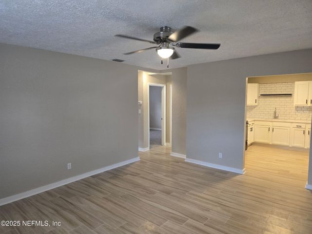 756 ELLIS Road S, Jacksonville, FL 32205