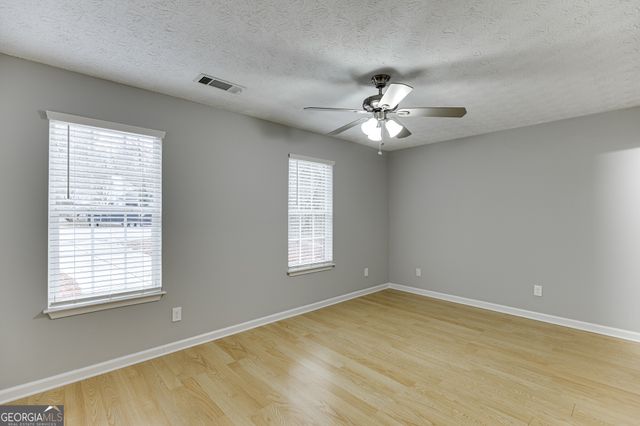 2950 Bridge Drive, Gainesville, GA 30506