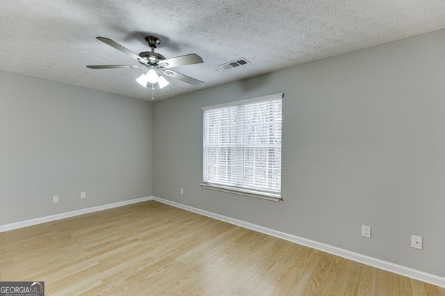 2950 Bridge Drive, Gainesville, GA 30506