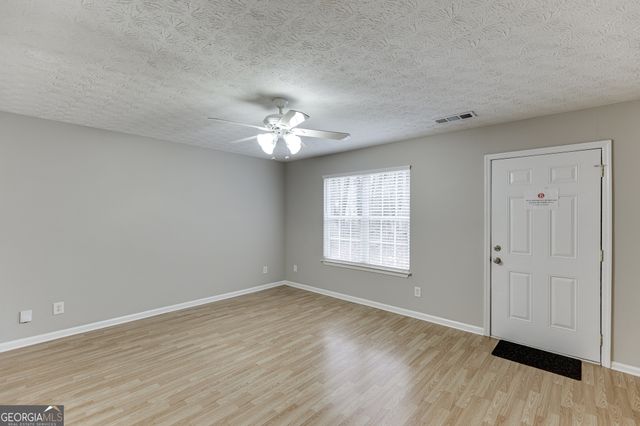 2950 Bridge Drive, Gainesville, GA 30506