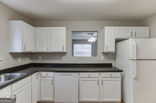 2950 Bridge Drive, Gainesville, GA 30506