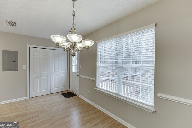 2950 Bridge Drive, Gainesville, GA 30506