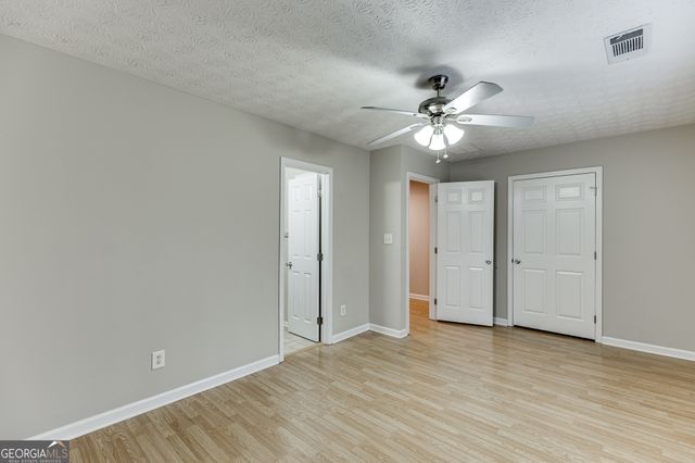 2950 Bridge Drive, Gainesville, GA 30506