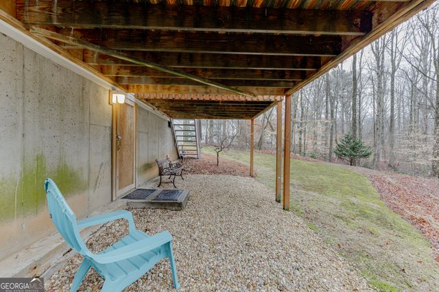 2950 Bridge Drive, Gainesville, GA 30506