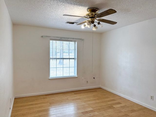 5805 Pecan Circle, Alvarado, TX 76009