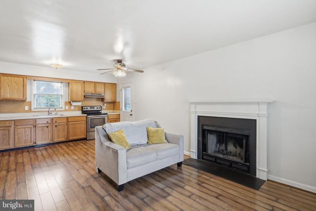 1248 MAGNOLIA CT, Hagerstown, MD 21742