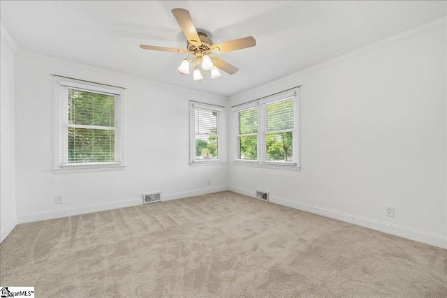 210 Heyward Avenue, Honea Path, SC 29654