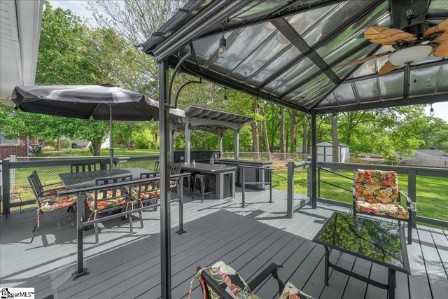 210 Heyward Avenue, Honea Path, SC 29654