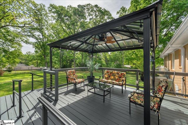 210 Heyward Avenue, Honea Path, SC 29654