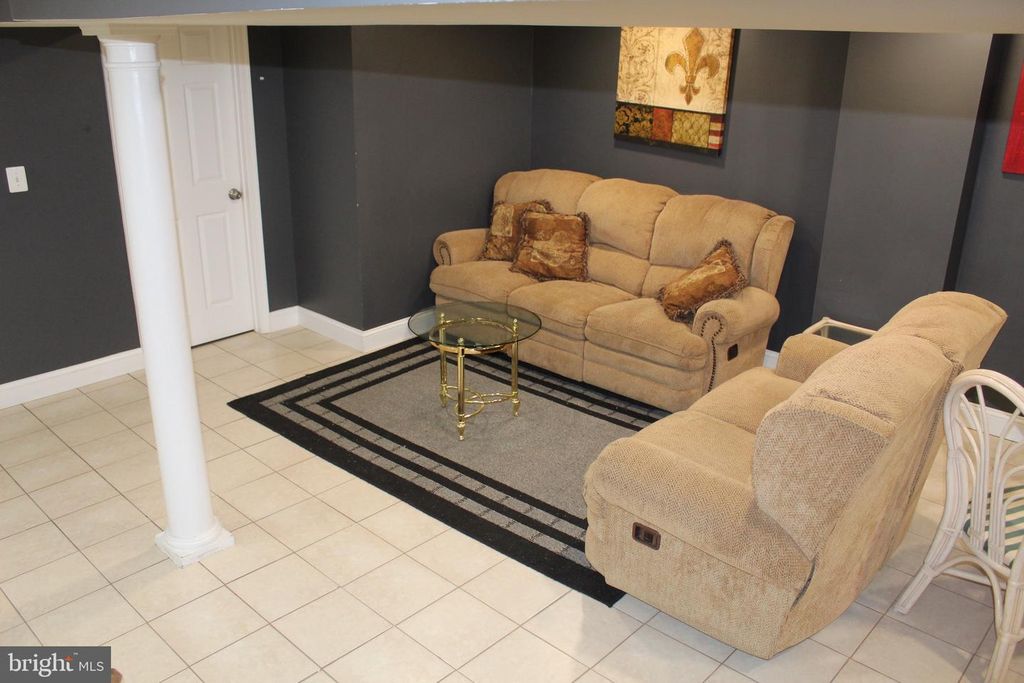 201 JANWALL ST, Annapolis, MD 21403