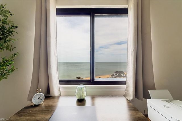 100 E Ocean View Ave Apt 912, Norfolk, VA 23503