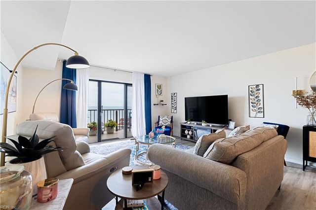 100 E Ocean View Ave Apt 912, Norfolk, VA 23503