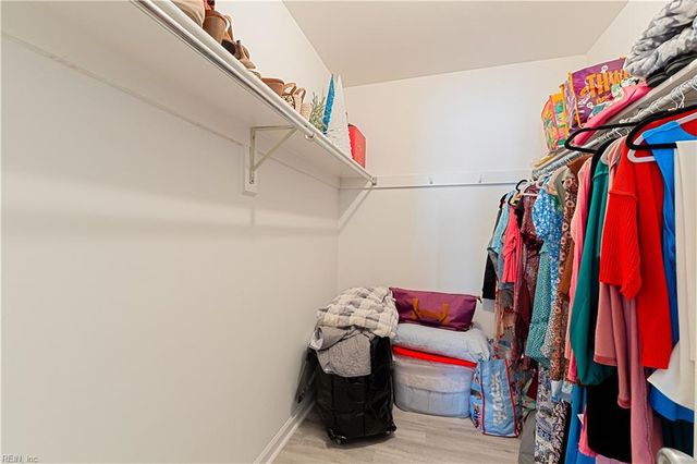 100 E Ocean View Ave Apt 912, Norfolk, VA 23503
