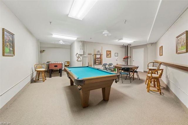 100 E Ocean View Ave Apt 912, Norfolk, VA 23503