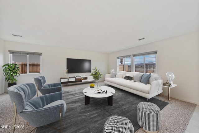 636 Coyote Blf Court, Reno, NV 89506